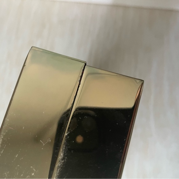 Metal quilted clutch with bow and chain strap - Picture 5 of 12